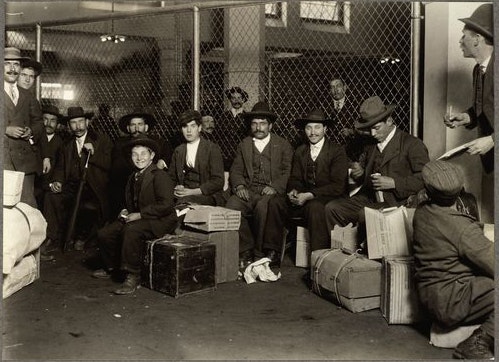 A Group of Italians in the Railroad Waiting Room, Ellis Island, 1905 (30160)