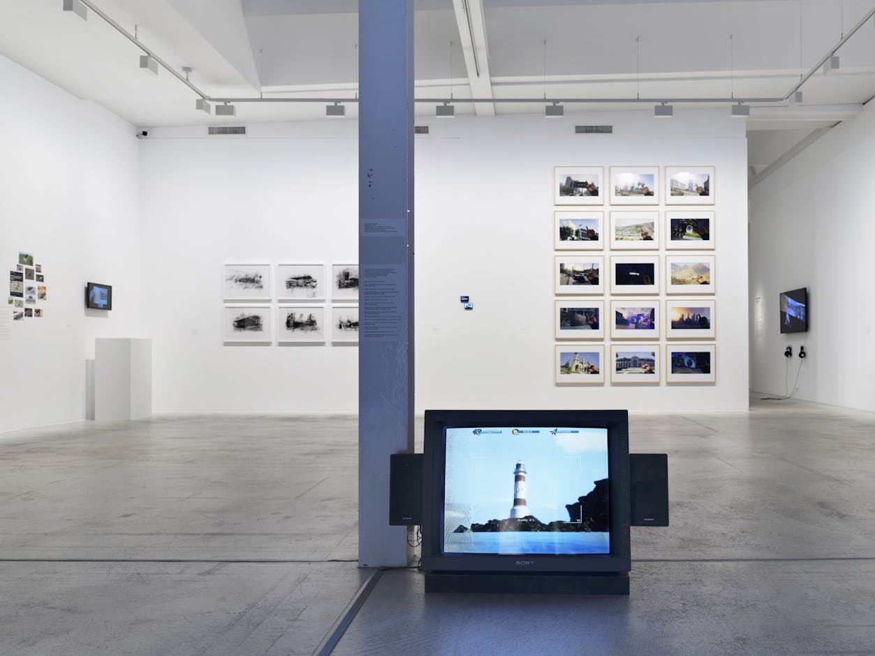 <div>Installationsansicht <em>How to Win at Photography – Die Fotografie als Spiel, </em>Fotomuseum Winterthur © Fotomuseum Winterthur / Conradin Frei</div>