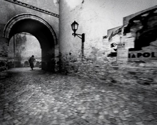 Napoli, screenshot from Day of Defeat: Source, 2012, by Kent Sheely